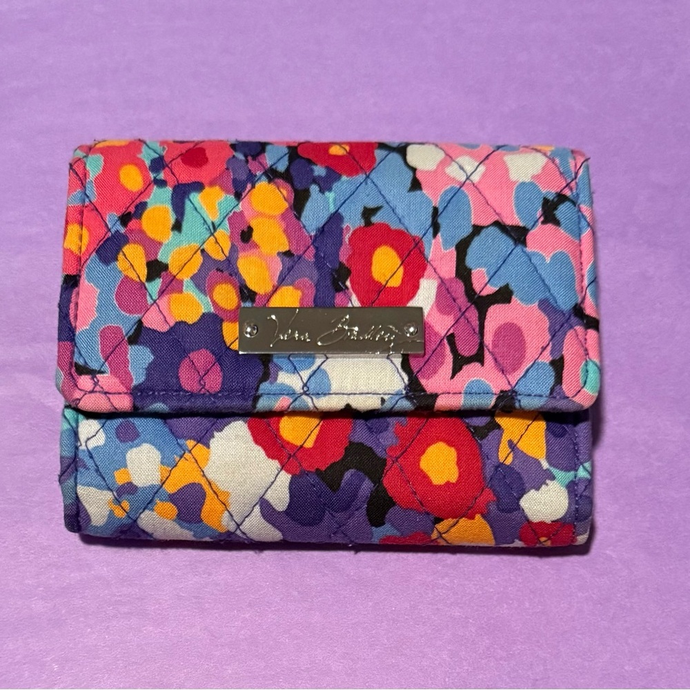 Vera Bradley Petite Trifold Wallet. Impressionista Pattern. EUC